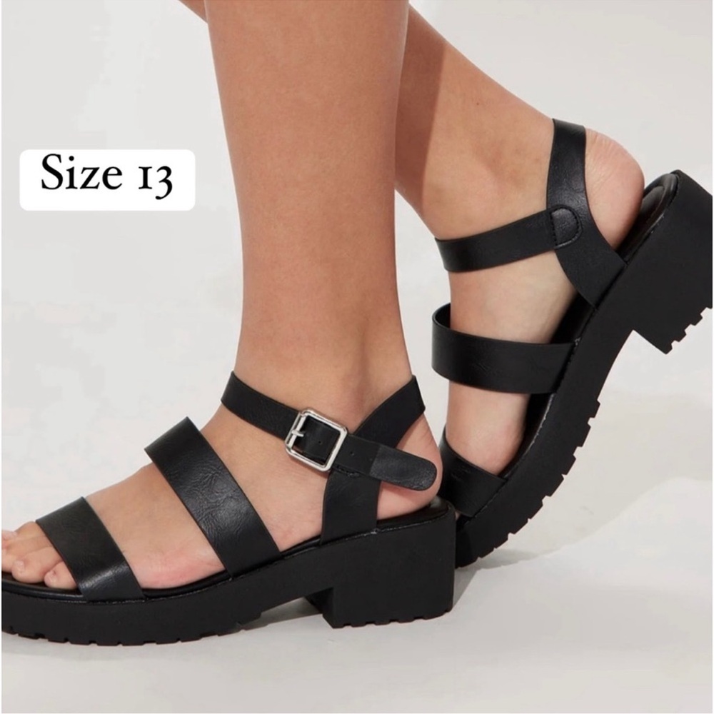 Fashion Nova Black Chunky Sandals with Adjustable Straps